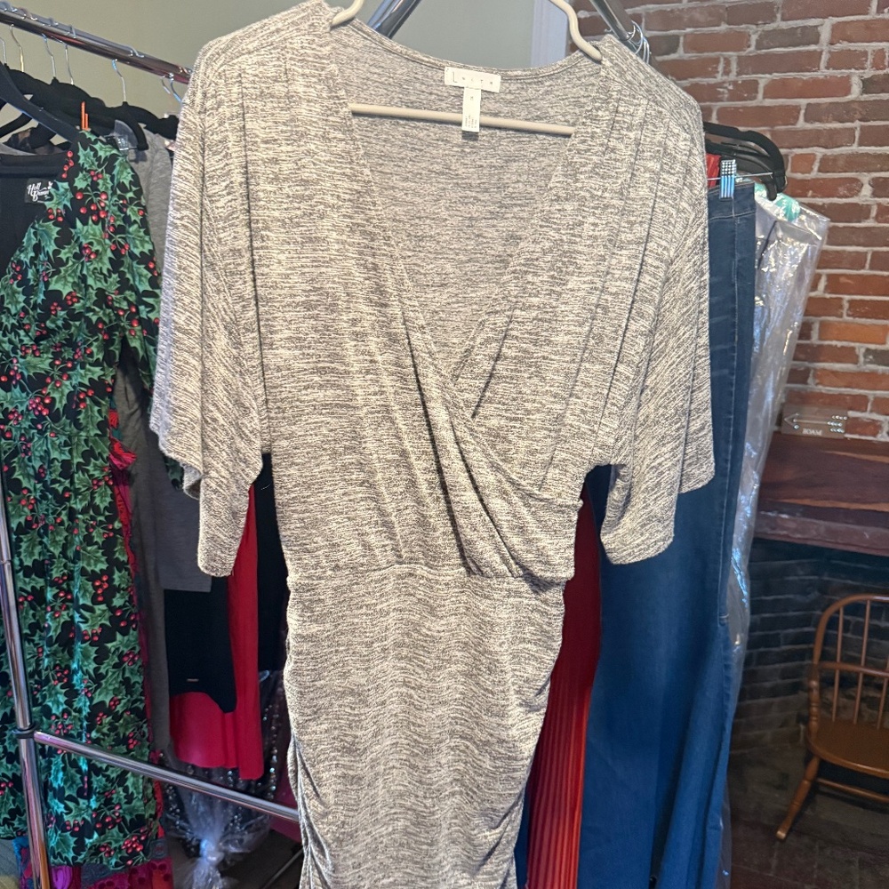 Leith Cotton Flowy Sleeved Dress in Heather Gray